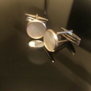Mother of Pearl Vintage cufflinks Silver tone -C